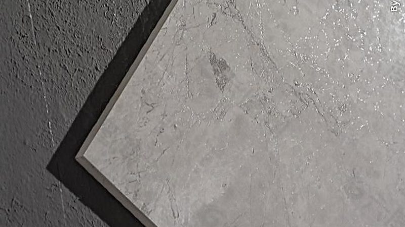在选购瓷砖时，如何准确计算所需瓷砖的面积，避免浪费和不足呢？以下是一些建议：